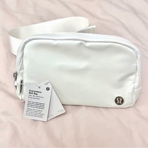 NWT Lululemon white belt bag